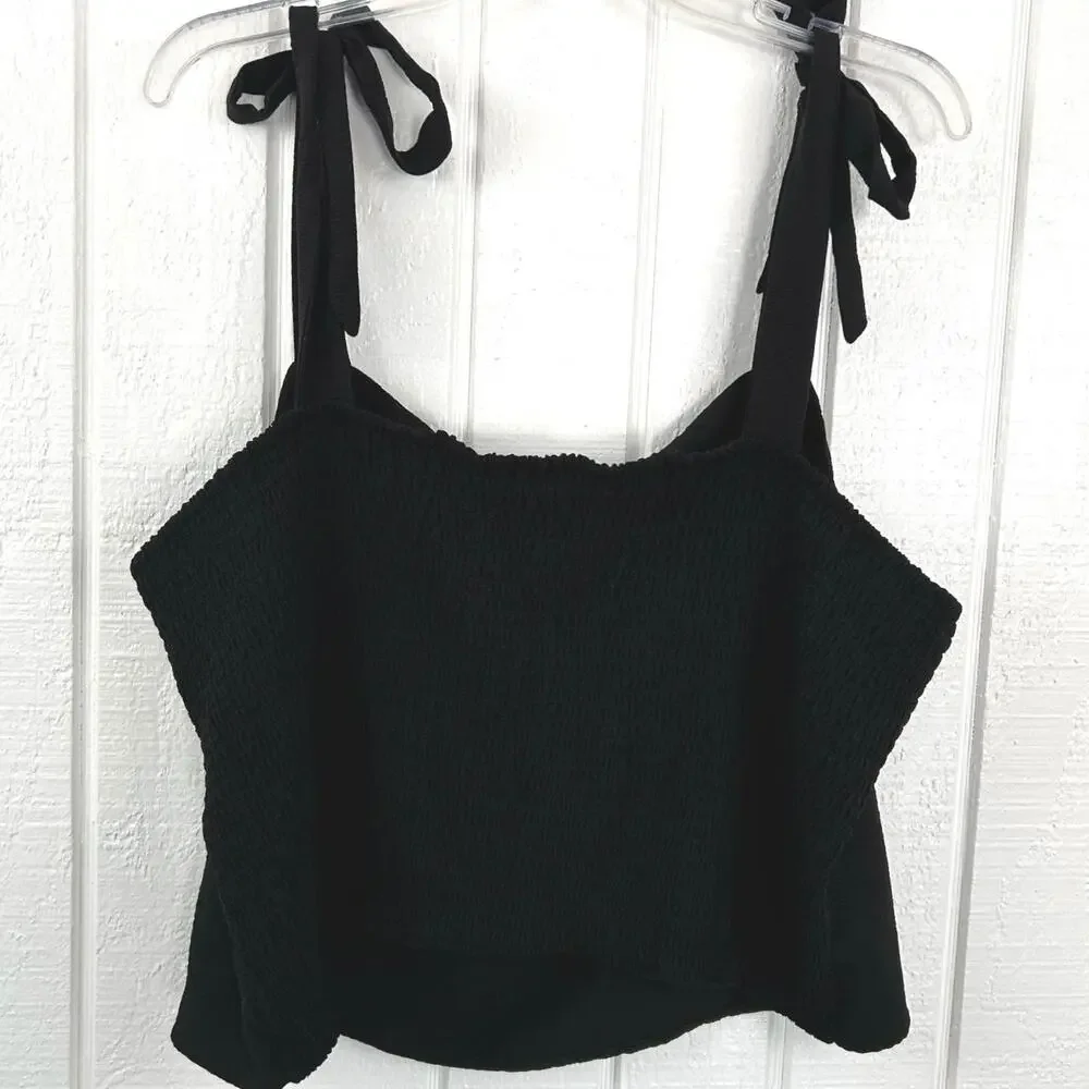 Old Navy Women Sleeveless Cropped Tank Top Smocked Black Summer Boho Size XXL - Picture 3 of 6